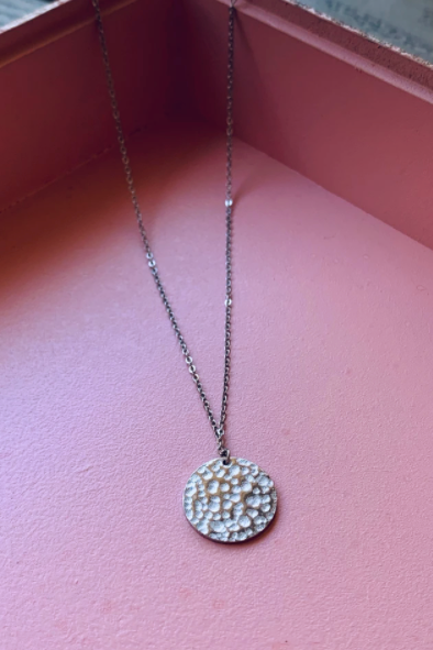 Hammered Silver Circle Necklace - Melissa Jean Boutique